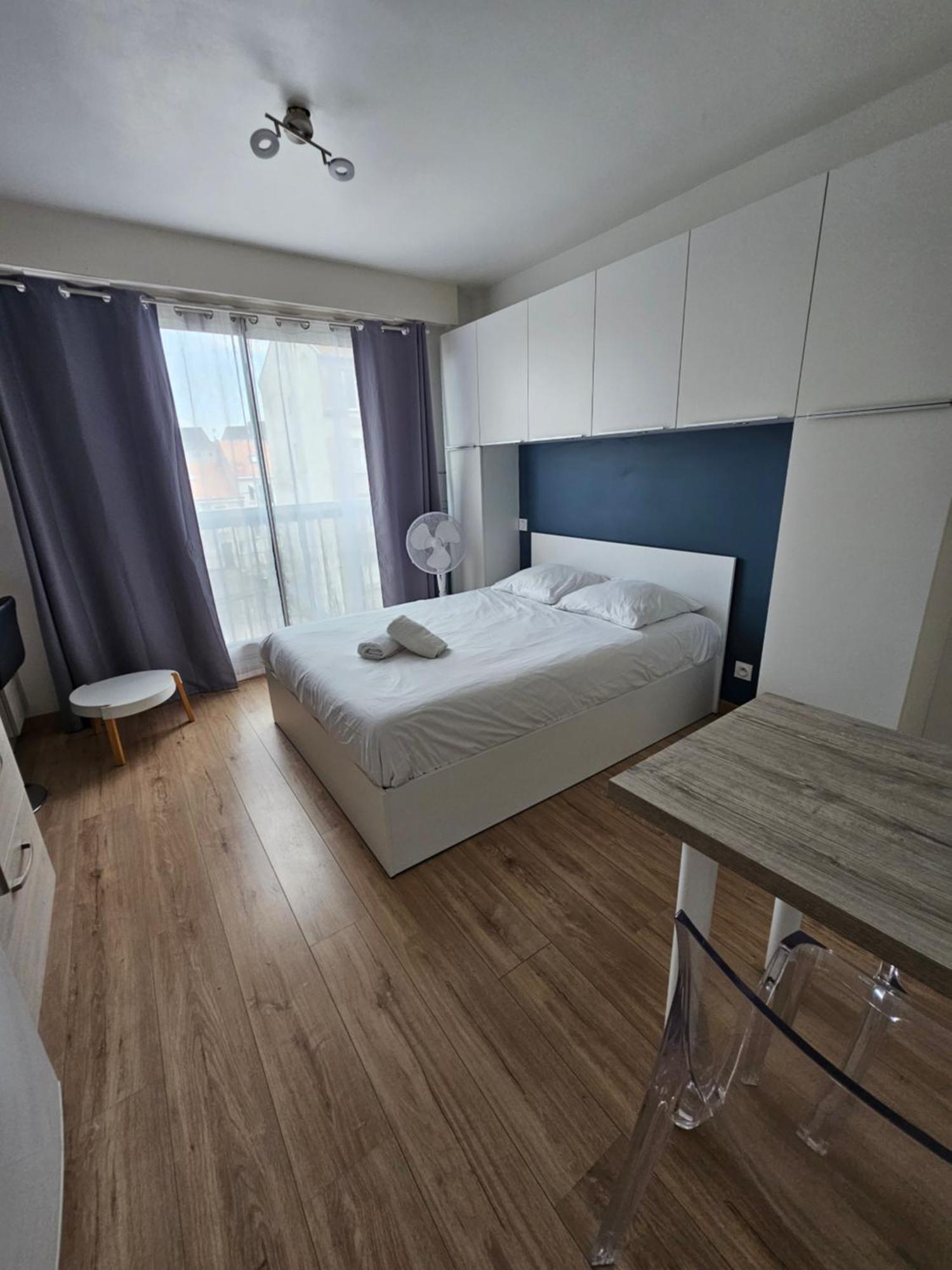 Grammont 3 Apartment Tours